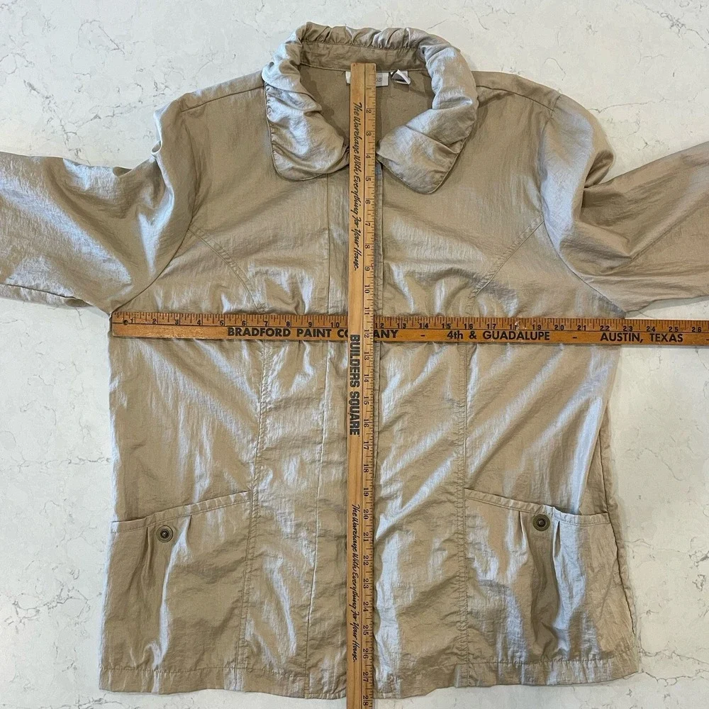 Chico's 3 Women's Large Weekends Taupe Snap Front Windbreaker Lightweight Jacket